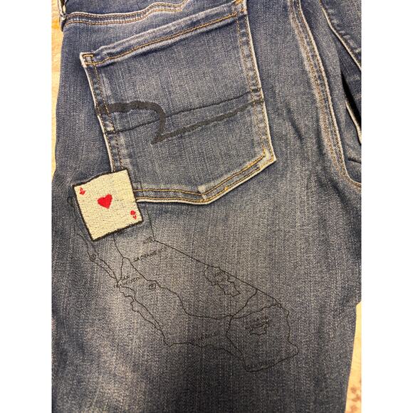 American Eagle Distressed Skinny Jeans Patched Graphic Raw Hem - Picture 3 of 7